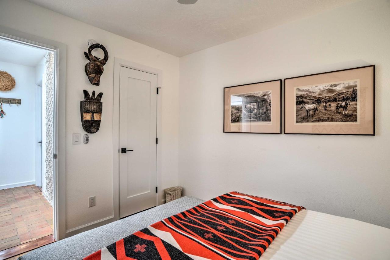 Modern Bungalow With Santa Fe Charm Less Than 2 Mi To Plaza Apartment Exterior photo
