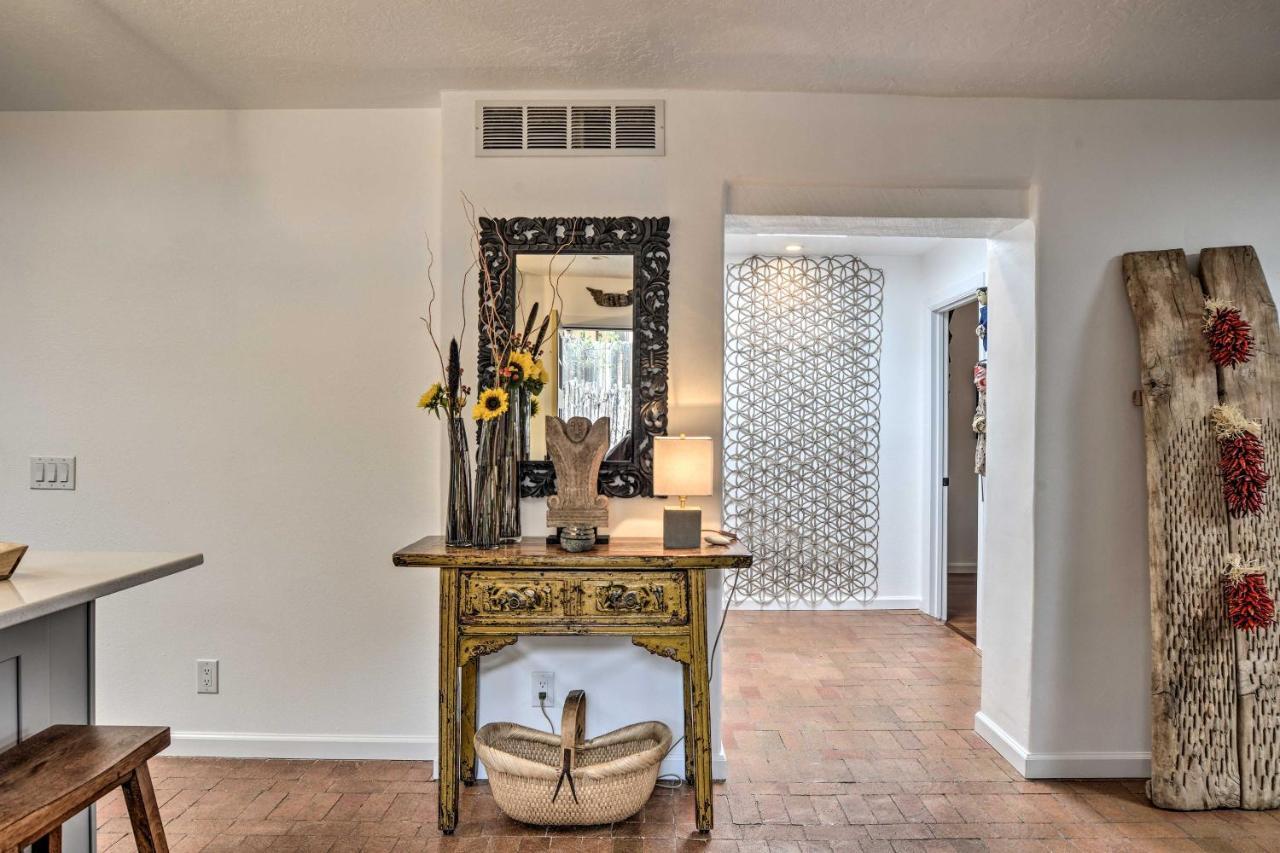 Modern Bungalow With Santa Fe Charm Less Than 2 Mi To Plaza Apartment Exterior photo